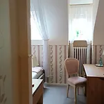 Wilhelmsthal 3*