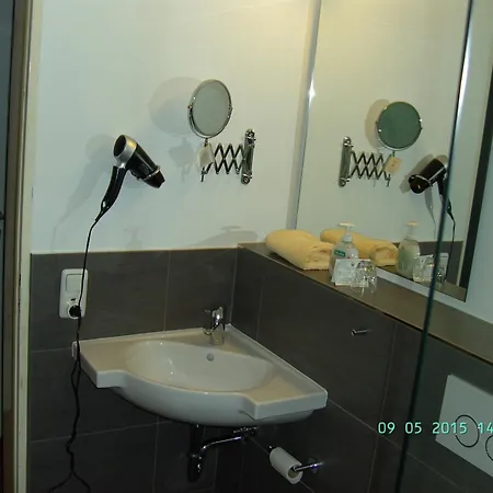Wilhelmsthal 3* Calden